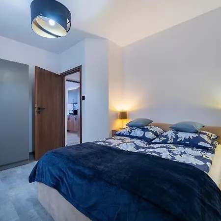 Zola Apartament *